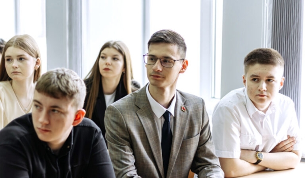 "Транспартная галіна імкліва мяняецца, мяняюцца прылады кіравання - і мы абавязаны ўдасканальваць падыходы да падрыхтоўкі спецыялістаў"