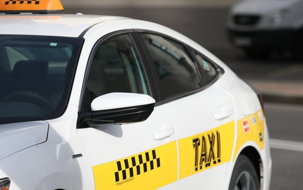 What passengers need to know when ordering a taxi car &quot;from the side&quot;