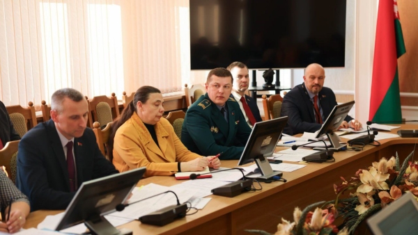 Проект Закона «Об изменении законов по вопросам железнодорожного транспорта» обсудили в Палате представителей