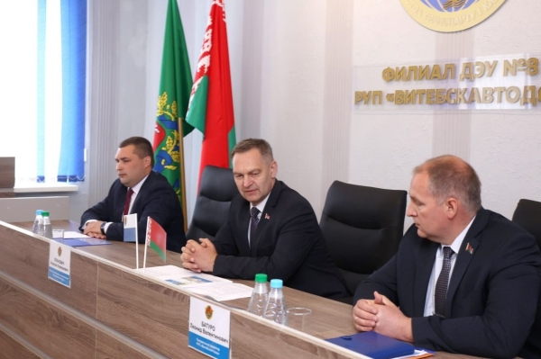 Minister of Transport and Communications Alexey Lyakhnovich made a working visit to Vitebsk and Minsk regions