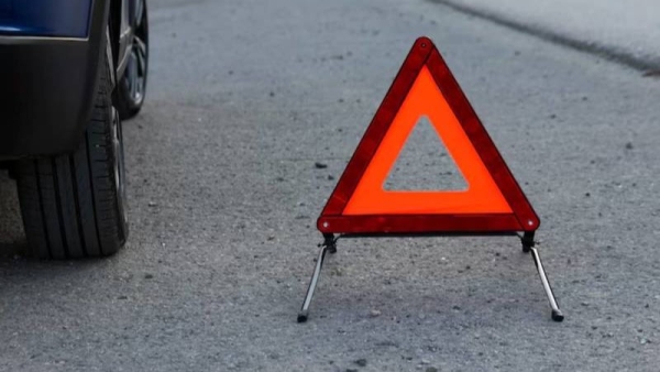 Сбитый дорожный знак или ограждение: какая ждет ответственность водителя?